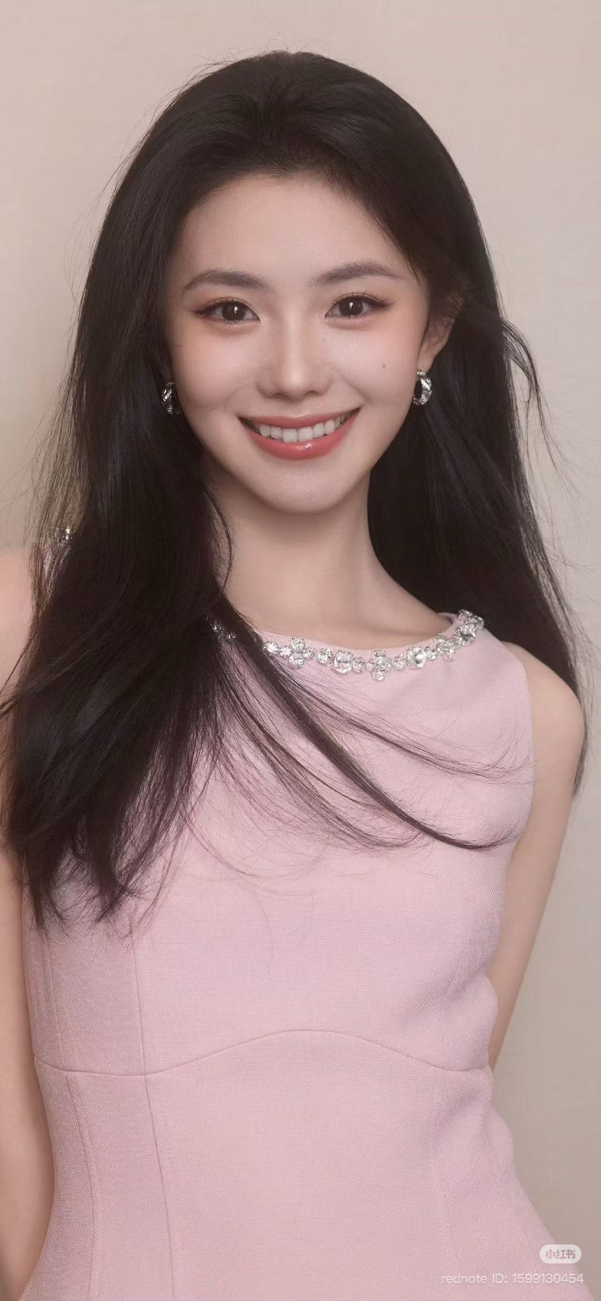Liu Haocun portrait 18